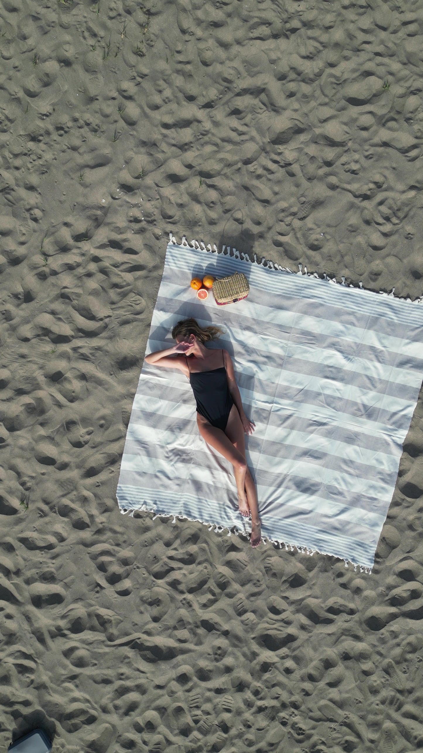 Modelo Goreme gris y café