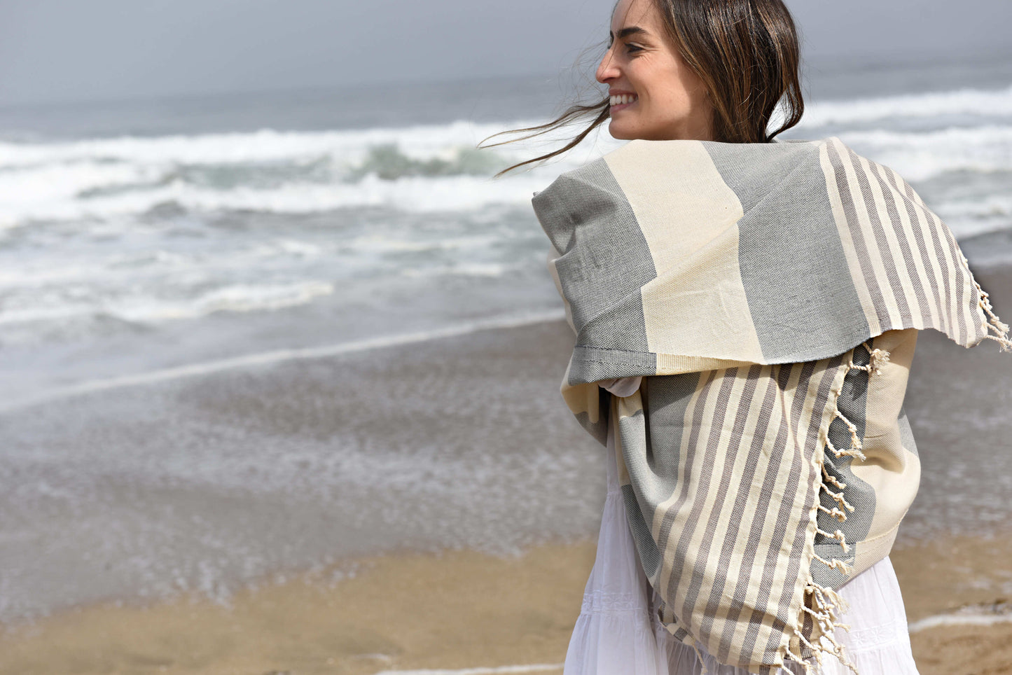 Modelo Goreme gris y café